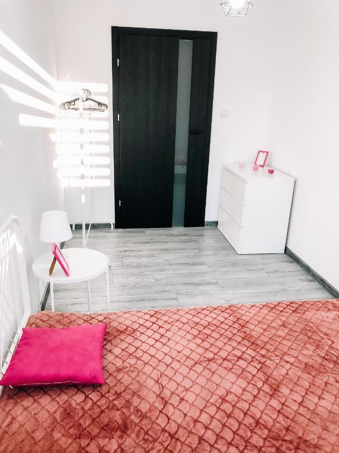 Bieszczadzkie Utulenie Apartment อุสชิกีดอลเน ภายนอก รูปภาพ